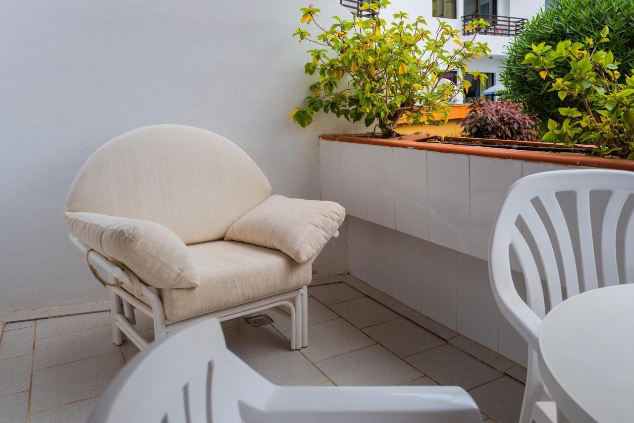Seguro Spacious Apartment With Roomy Terrace Puerto de Santiago  Exterior photo