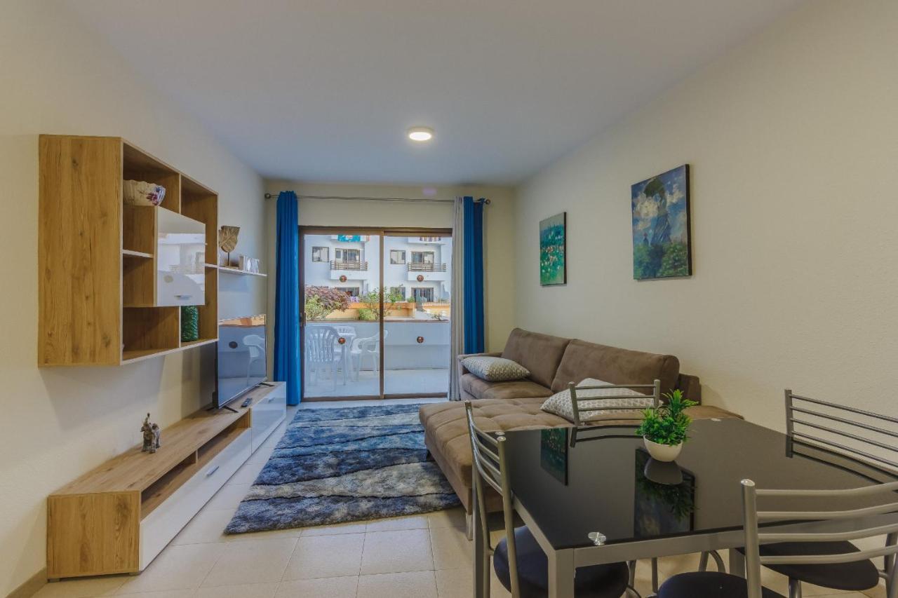 Seguro Spacious Apartment With Roomy Terrace Puerto de Santiago  Exterior photo